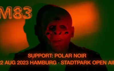 “Einzigartiges Live-Erlebnis: M83 begeistert mit magischem Konzert im Hamburger Stadtpark”